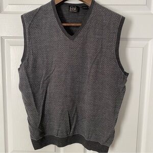 Jos. A. Bank Gray V-Neck Sweater Vest